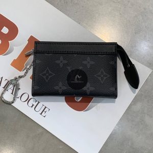 Key pouch voyage